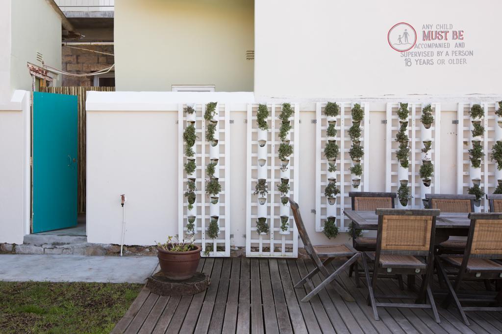 Chartfield Guesthouse Kalk Bay Exterior foto