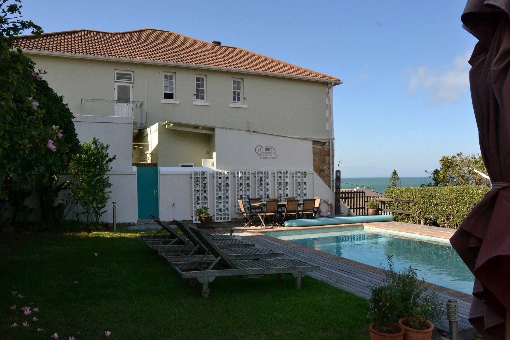 Chartfield Guesthouse Kalk Bay Exterior foto